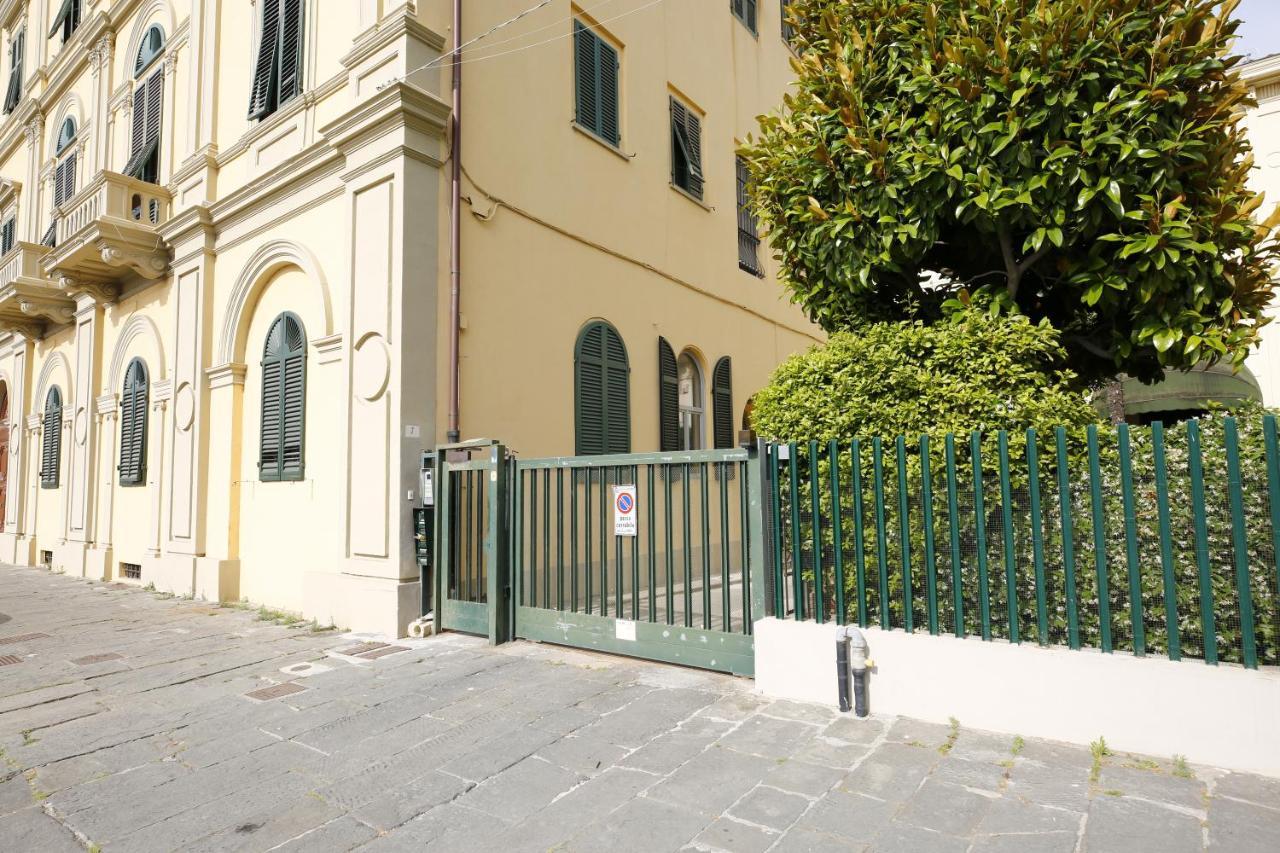 Lungarno Buozzi 7 Apartments Πίζα Εξωτερικό φωτογραφία