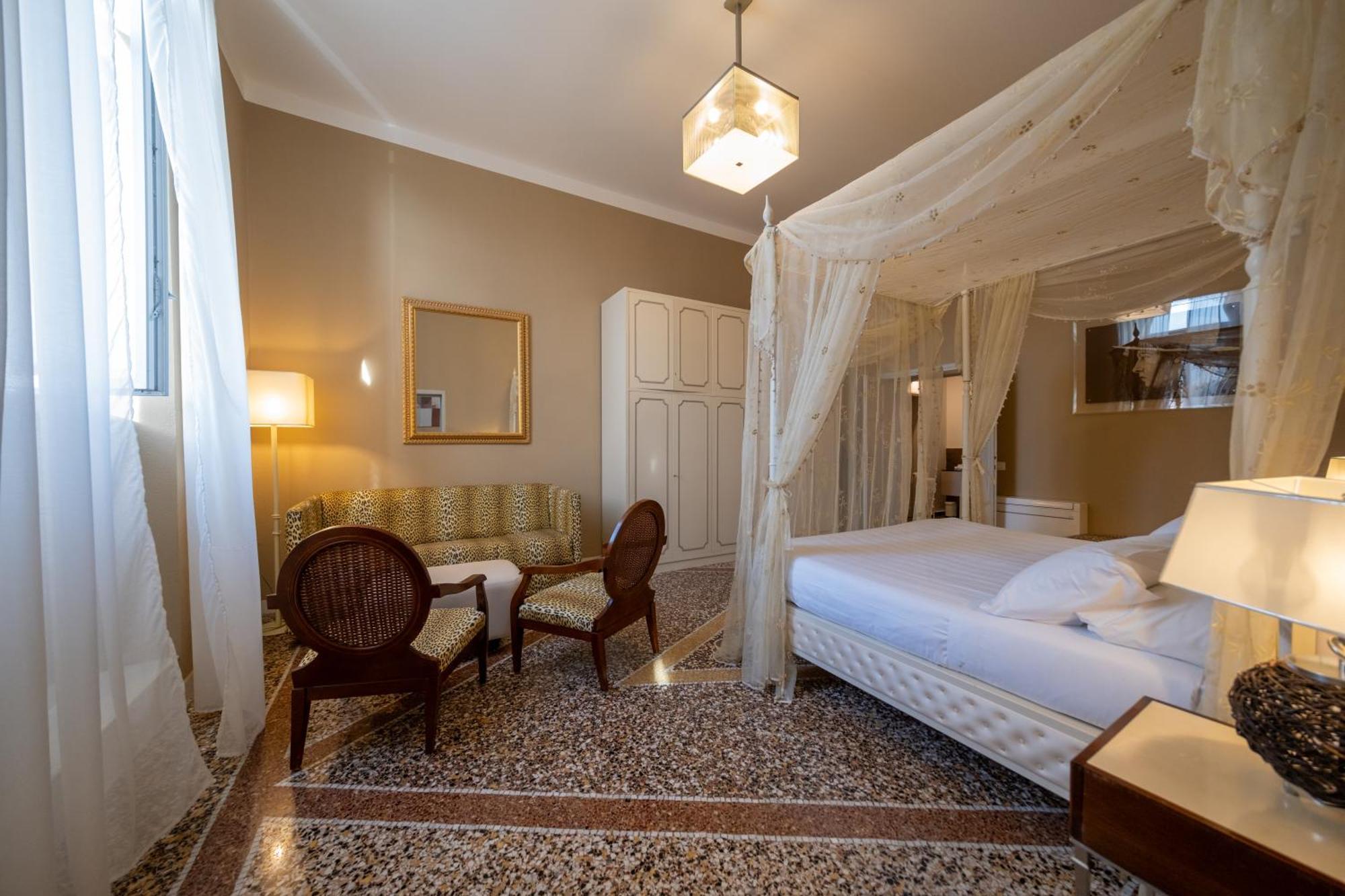 Lungarno Buozzi 7 Apartments Πίζα Εξωτερικό φωτογραφία