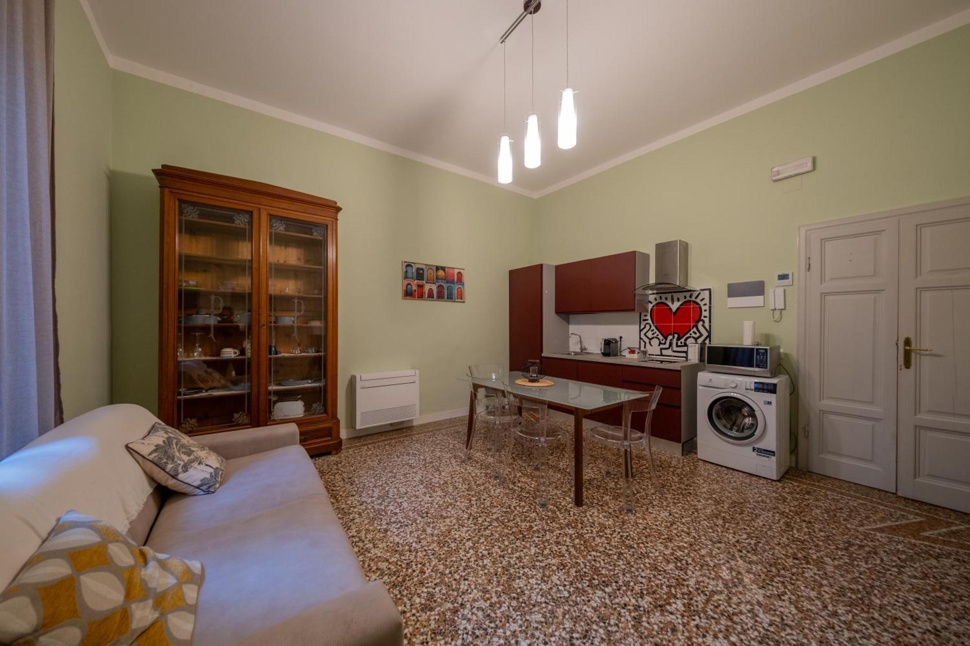 Lungarno Buozzi 7 Apartments Πίζα Εξωτερικό φωτογραφία