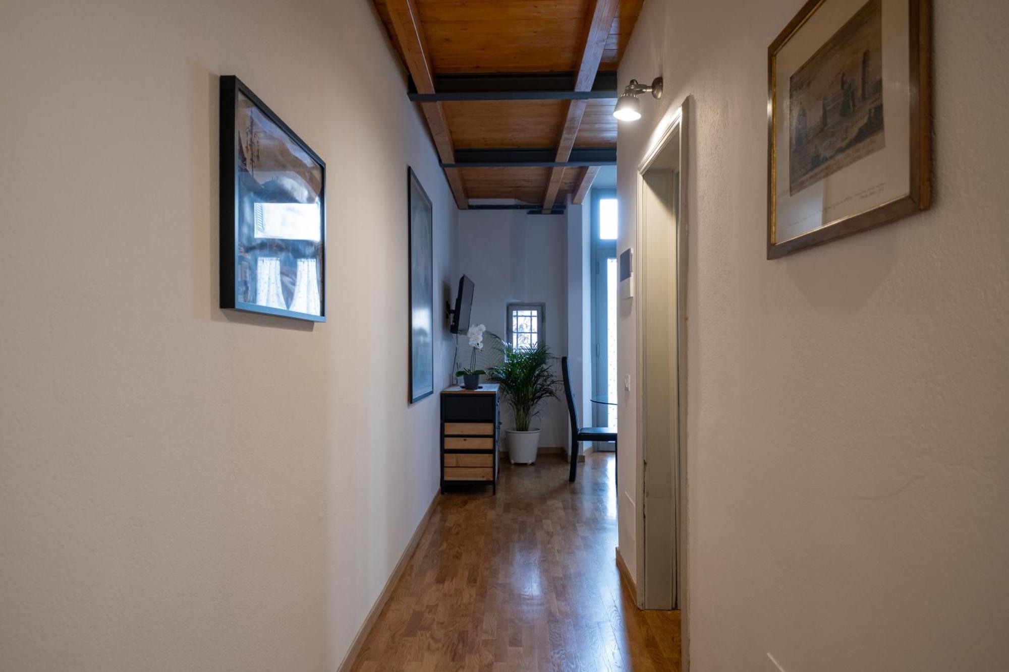Lungarno Buozzi 7 Apartments Πίζα Εξωτερικό φωτογραφία
