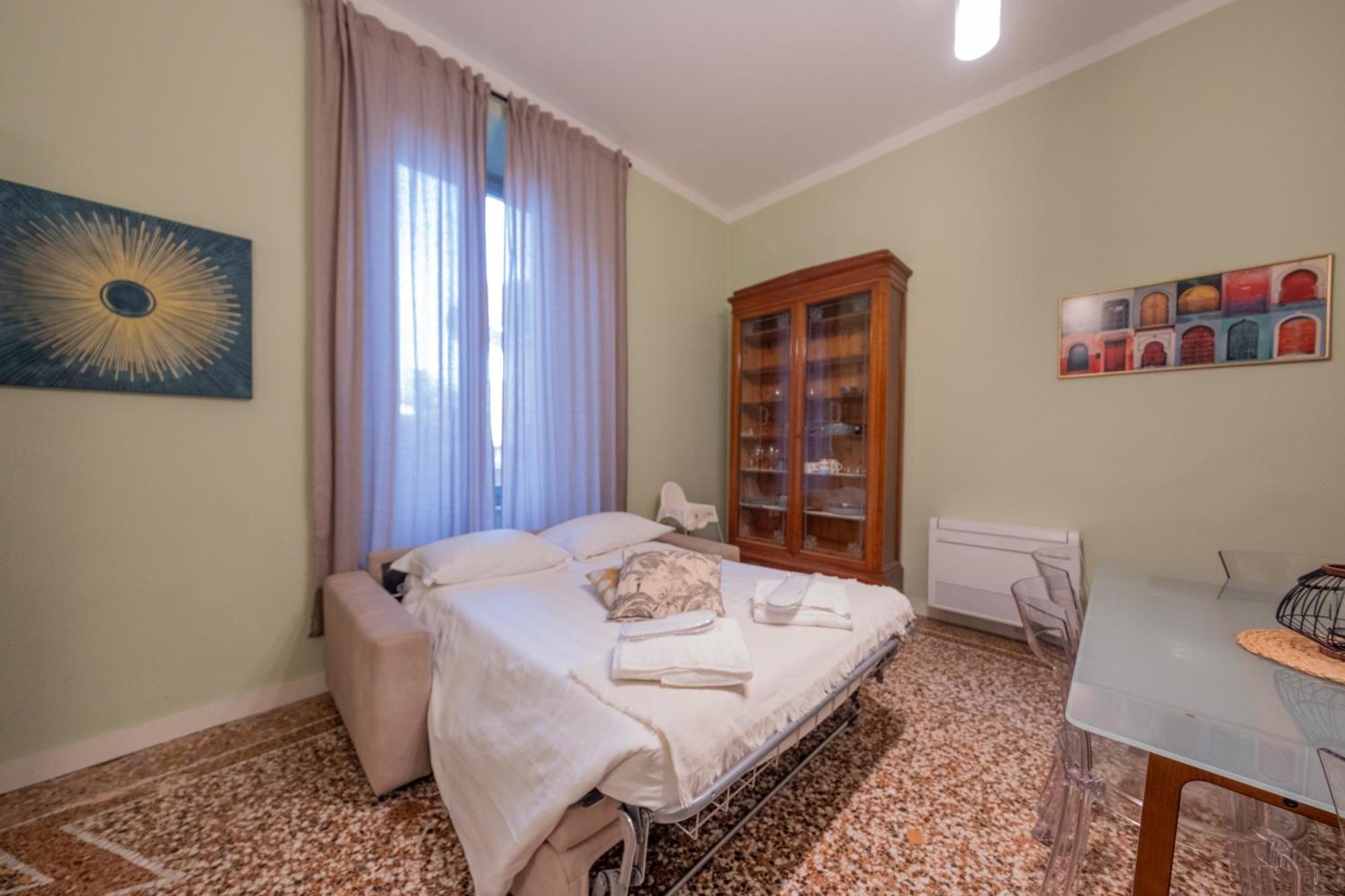 Lungarno Buozzi 7 Apartments Πίζα Εξωτερικό φωτογραφία